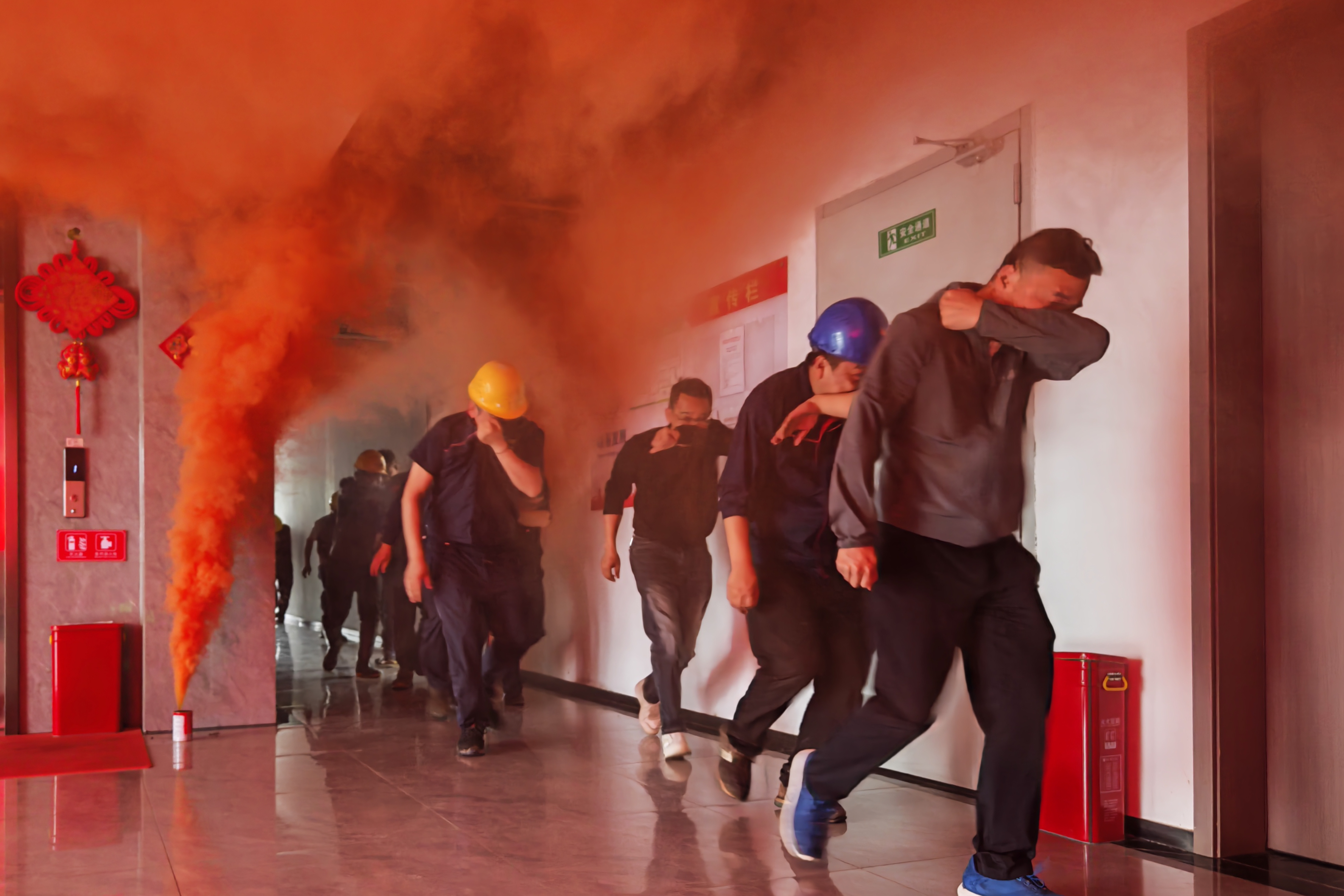 預防為主 防消結(jié)合——益沅公司開展消防安全培訓和應急疏散演練活動